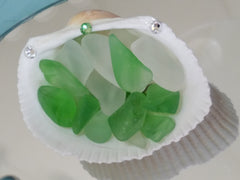 BEAUTIFUL SEASHELL WITH SEA GLASS & SWAROVSKI CRYSTALS!