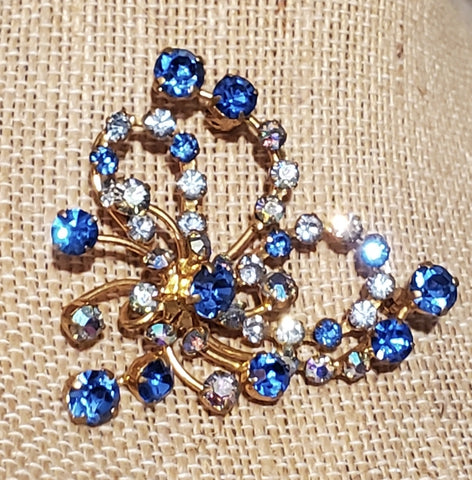 ANTIQUE SHIMMERING OCEAN BLUES RHINESTONE FLOWER SPRAY BROOCH!